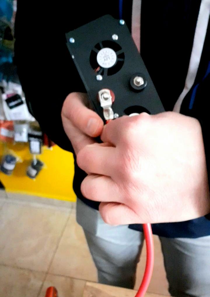 Автомобільний інвертор Tataliken 2500 Вт чистий синус (9586925) - фото 5 Автомобільний інвертор Tataliken 2500 Вт чистий синус (9586925) - фото 5