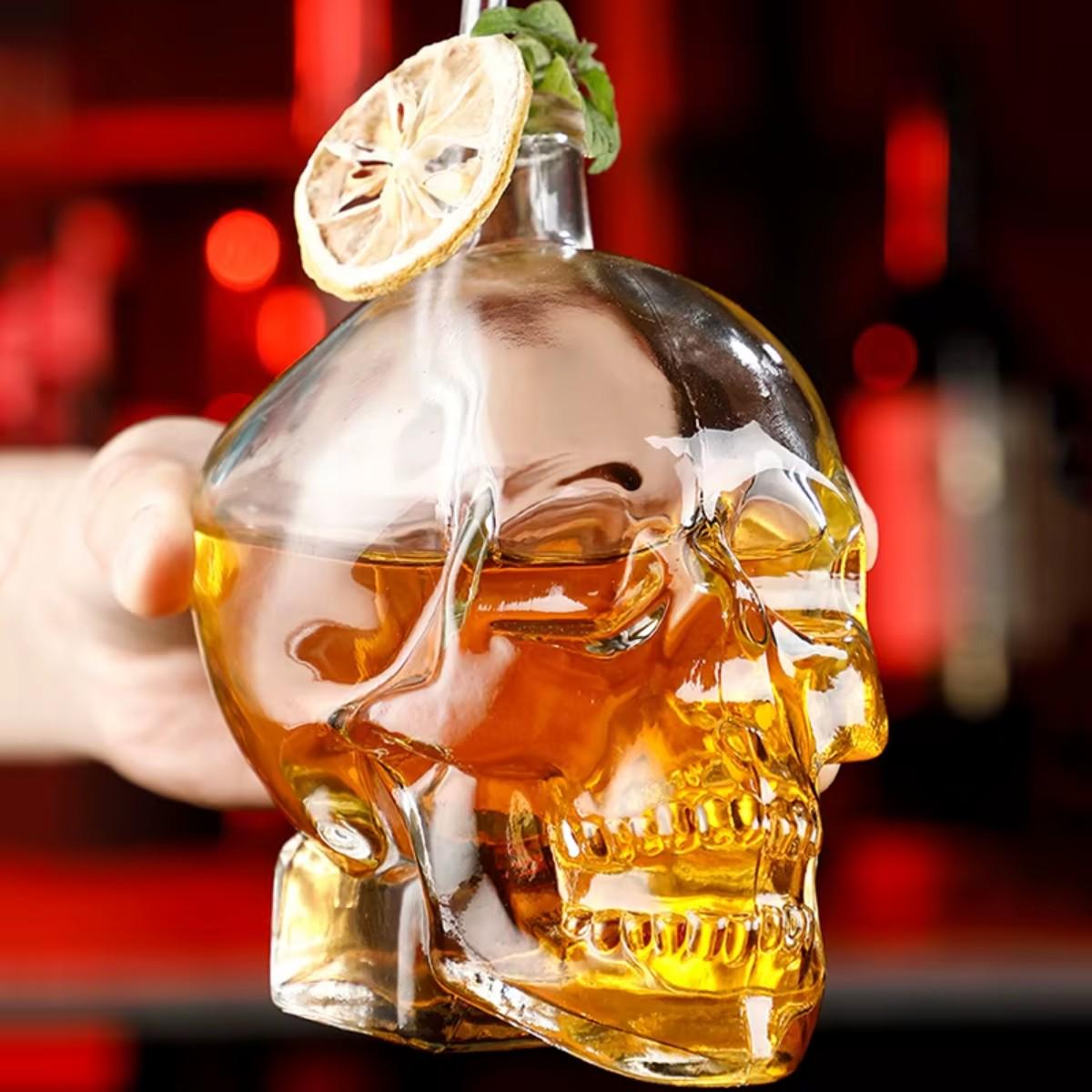 Набор для напитков графин стаканы рюмки High Quality Череп 13 предметов Gold - фото 4