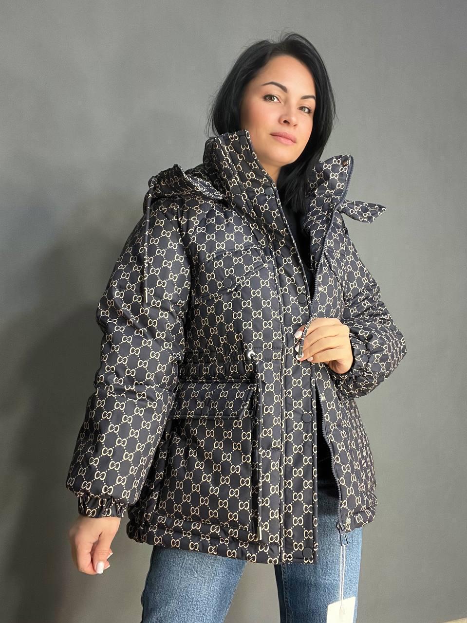 Куртка женская Joy one 7203 узор удлиненная с капюшоном пояс затяжка на талии L Шоколад (3420) - фото 4 Куртка женская Joy one 7203 узор удлиненная с капюшоном пояс затяжка на талии L Шоколад (3420) - фото 4