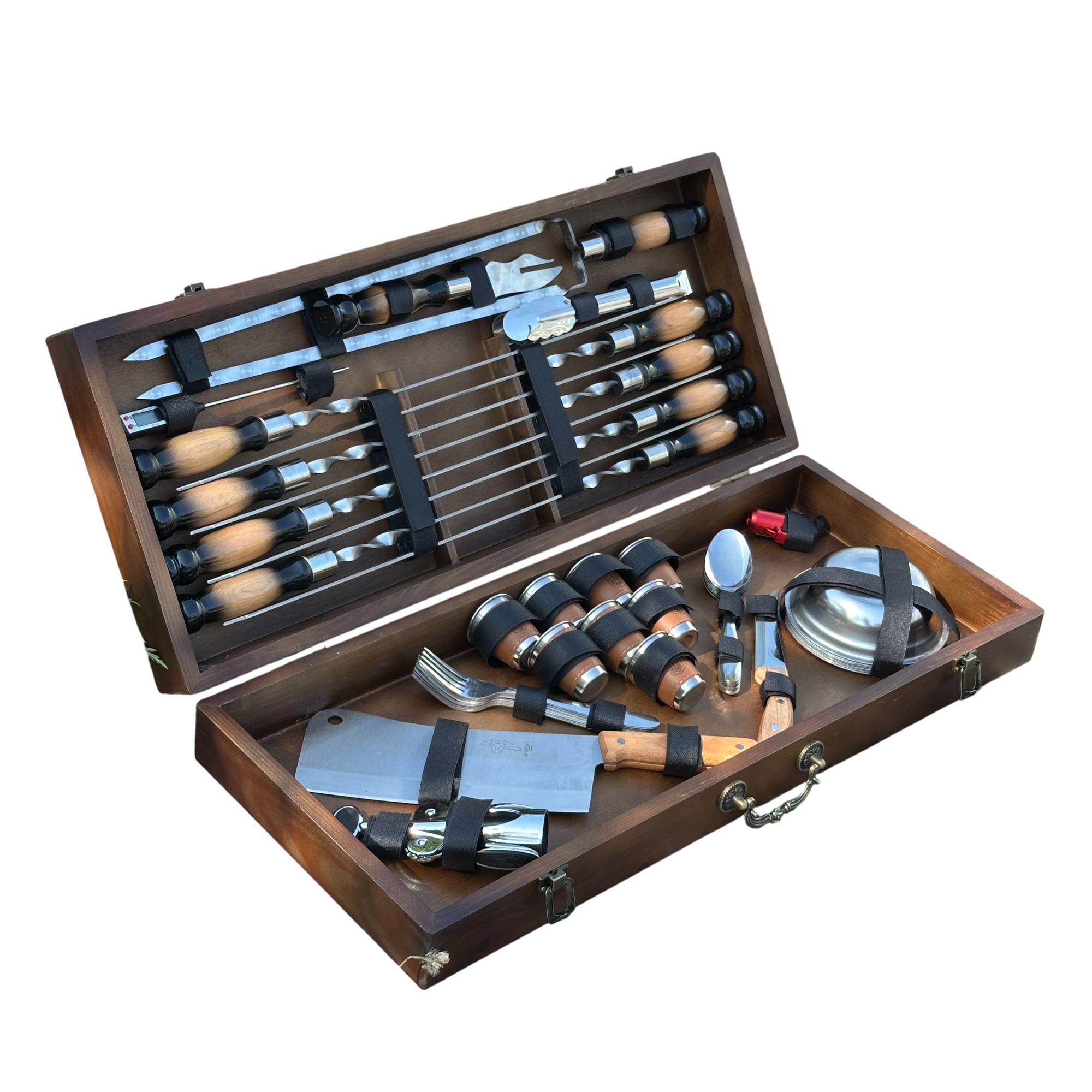 Подарочный набор шампуров в деревянном кейсе Mzavod Магнат 48 предметов Темное дерево (147-17-1190910000814)