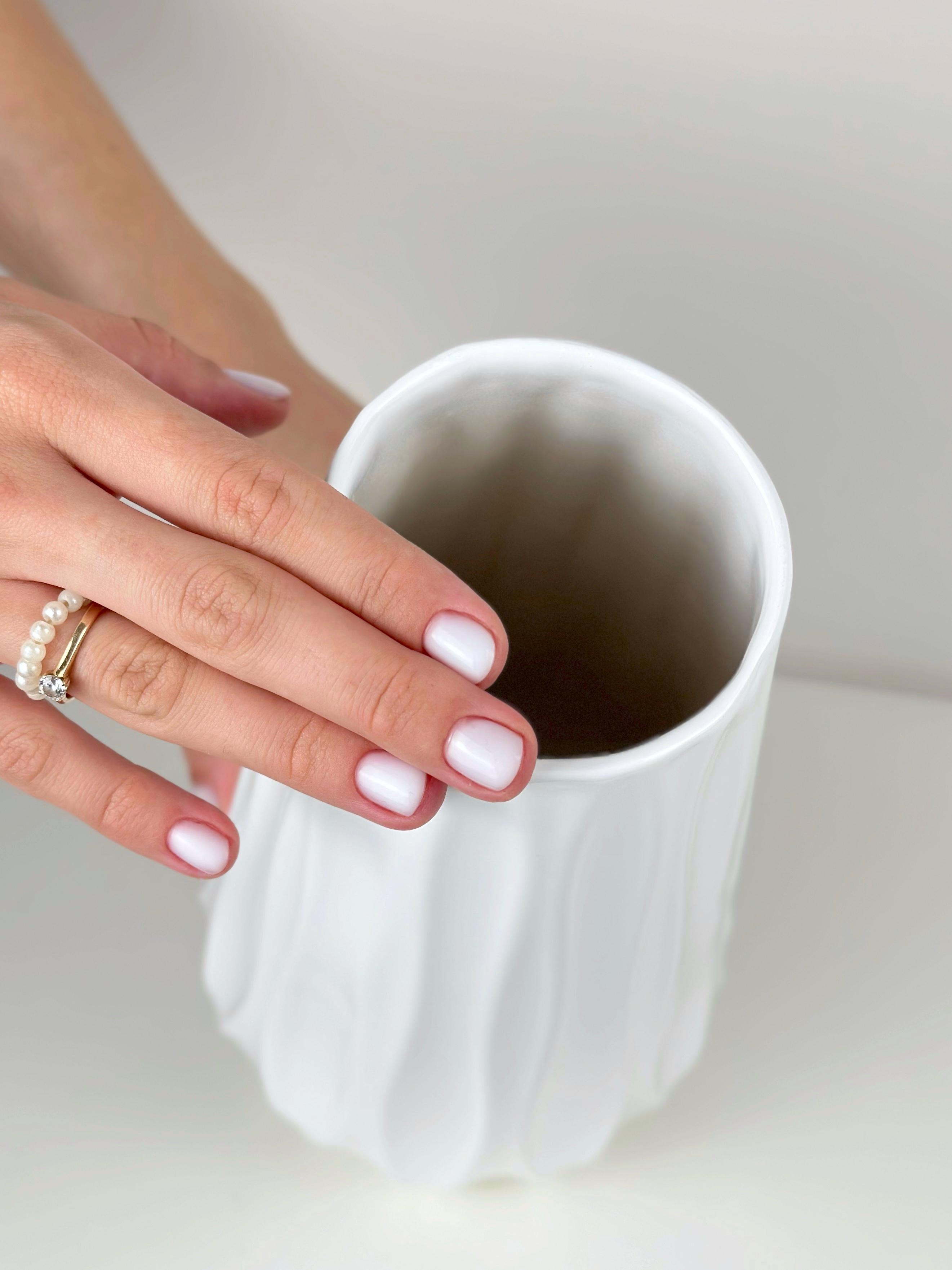 Ваза для цветов и декора глиняная керамическая Пелюсток 29 см Белый (4001-18) - фото 5 Ваза для цветов и декора глиняная керамическая Пелюсток 29 см Белый (4001-18) - фото 5