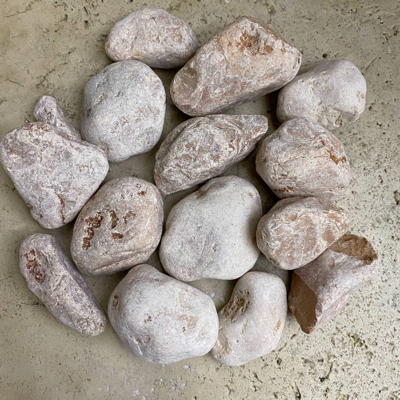 Галька мраморная декоративная Verona 25-50 мм 10 кг Красный