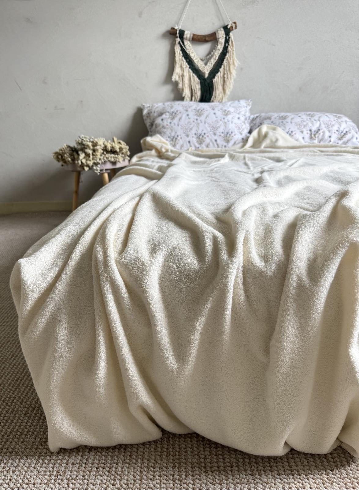 Простынь-покрывало махровое ZEINTEX MADEIRA хлопковое 150х220 см Молочный (26982210) - фото 1