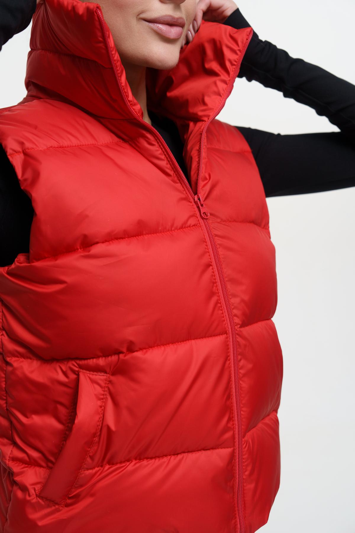 Жилетка жіноча укорочена Intruder Lola з утепленням M-L Червоний (1343916509/3/2) - фото 3 Жилетка жіноча укорочена Intruder Lola з утепленням M-L Червоний (1343916509/3/2) - фото 3
