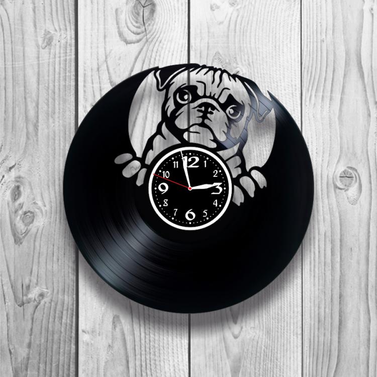 Часы настенные Мопс 0253 из виниловой пластинки