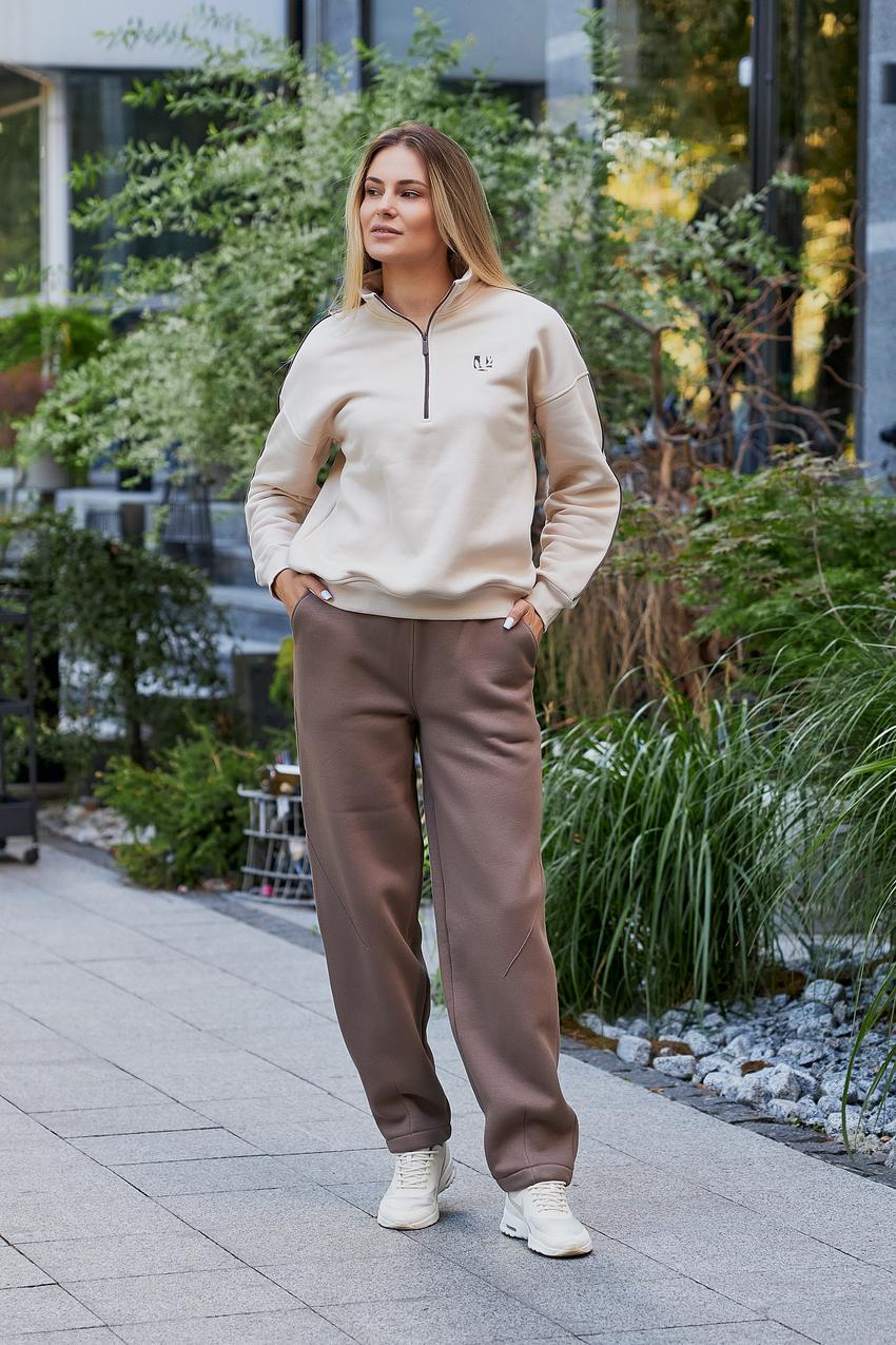 Костюм женский Лакоста М196.4 с начесом M Бежево-Серый (983-1-61) - фото 1 Костюм женский Лакоста М196.4 с начесом M Бежево-Серый (983-1-61) - фото 1