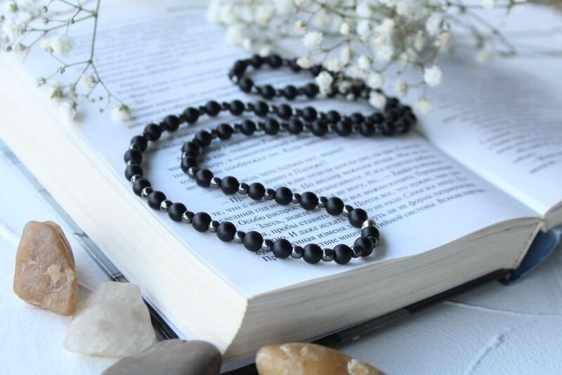 Намисто з шунгіту та гематиту р. 40 (19011)