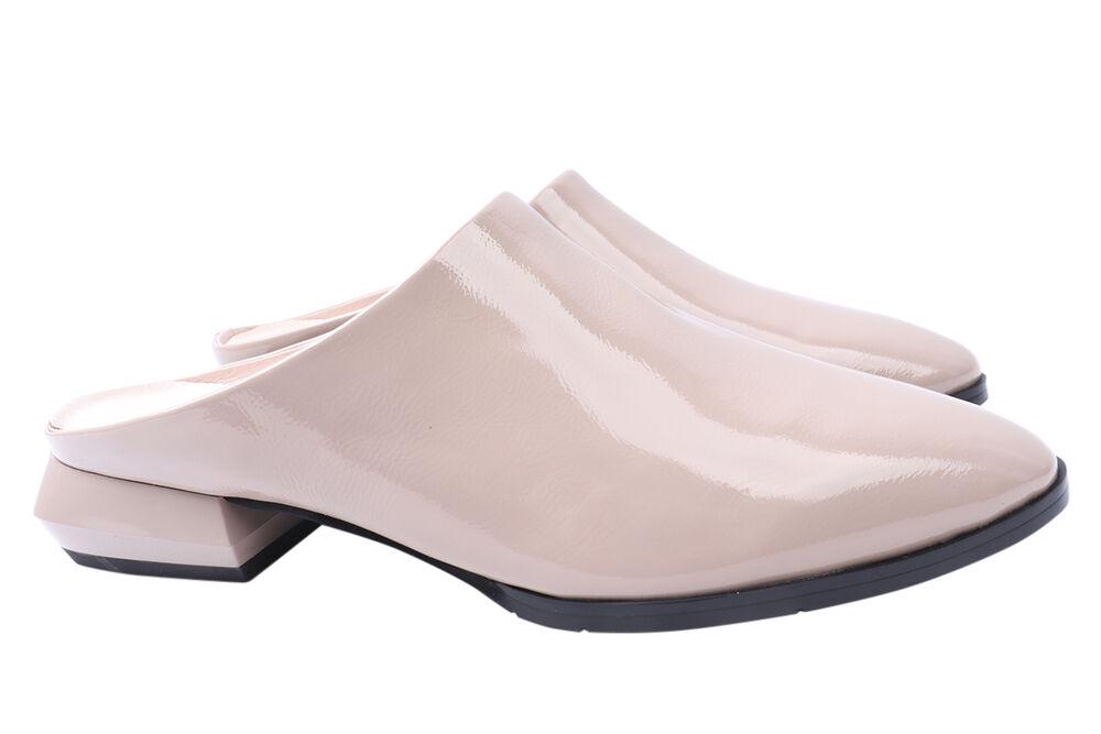 Шлепанцы женские Berkonty из лаковой кожи на низком ходу р. 40 Бежевый (335-21LSH)