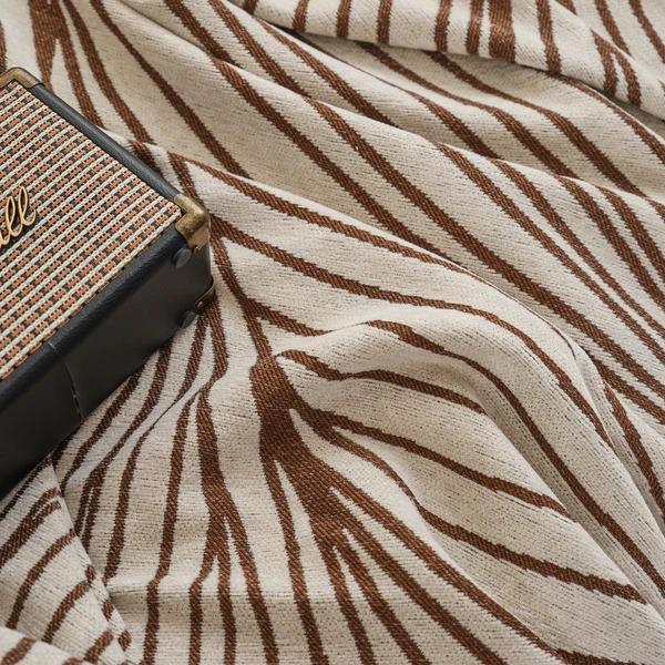 Плед покрывало на диван и кровать для мягкой мебели в коричневую полосу 180х230 см Бежевый - фото 9