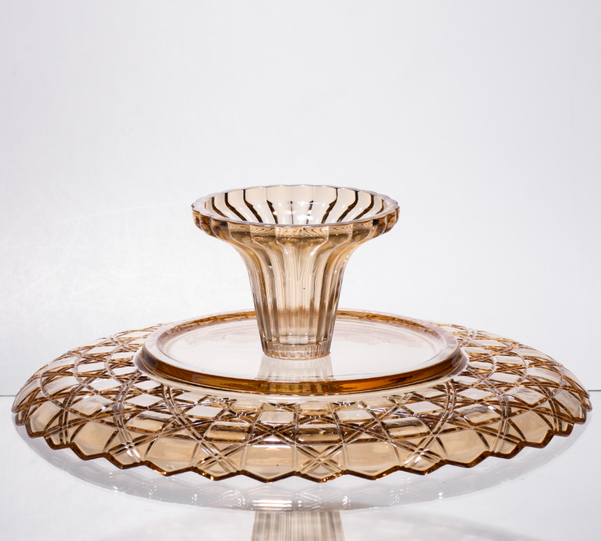 Фруктовница на ножке из толстого стекла 29 см Коричневый - фото 4 Фруктовница на ножке из толстого стекла 29 см Коричневый - фото 4