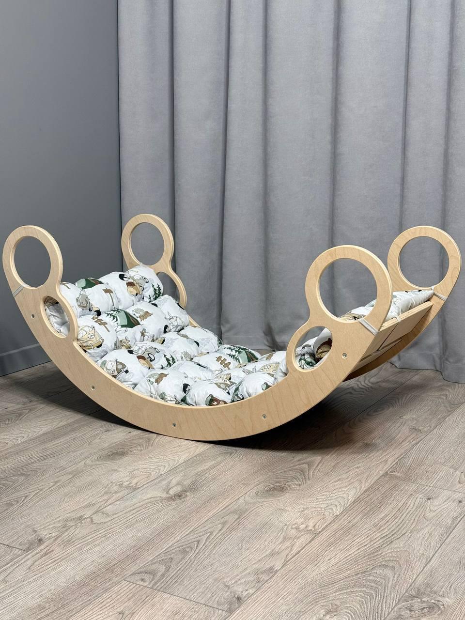 Детская кроватка качалка-балансир Кемпинг с матрасиком бонбон (0058/Б)