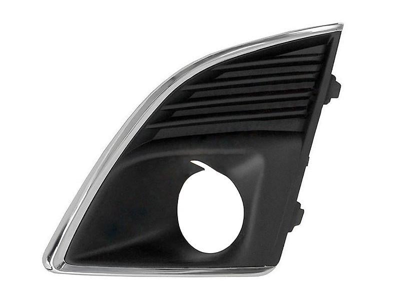 Решетка бампера AVTM Chevrolet Cruze 12-15 левая с отверстиями п/тум с хромом 1714 991