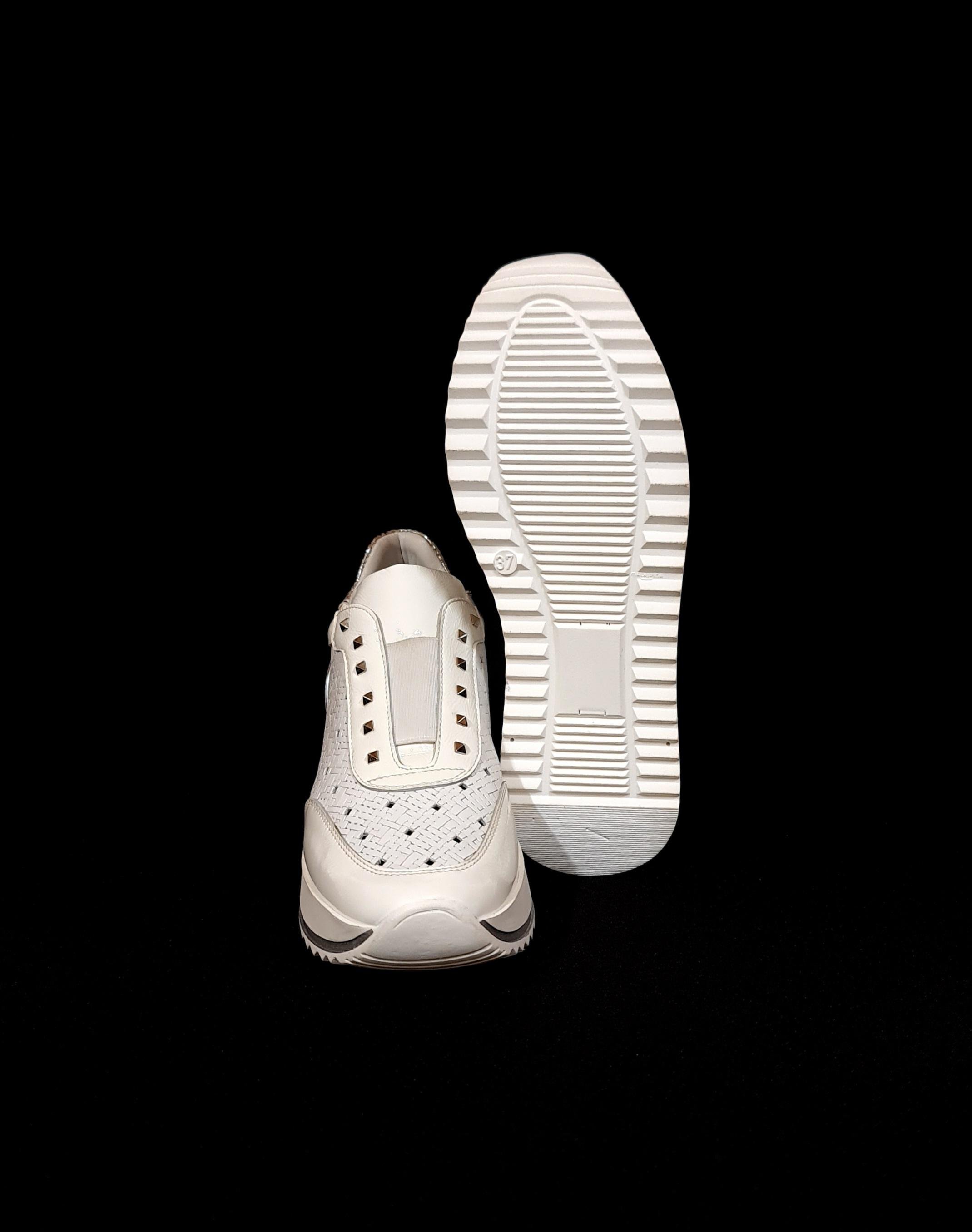 Мокасіни жіночі Kelton шкіра демісезон танкетка 5 см р. 37 Білий (90311) - фото 6 Мокасіни жіночі Kelton шкіра демісезон танкетка 5 см р. 37 Білий (90311) - фото 6