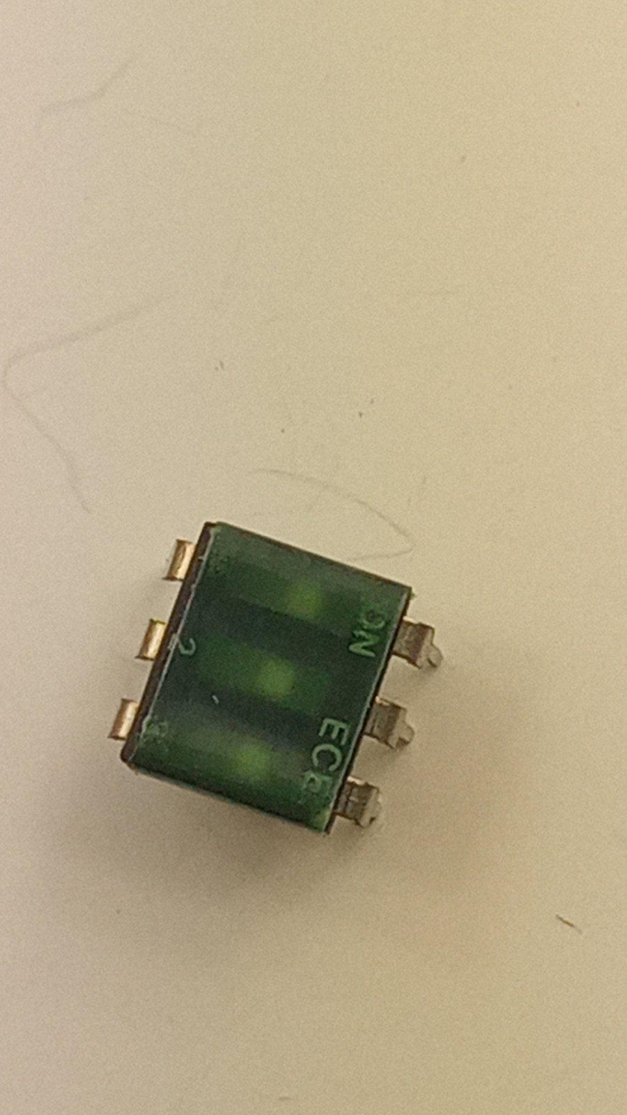 Мініперемикач DIP_SWITCH3 dip6 (09930)