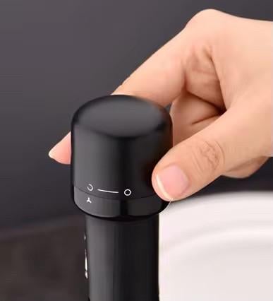 Набір вакуумних пробок для пляшки Чорний (WineChampSet35) - фото 6 Набір вакуумних пробок для пляшки Чорний (WineChampSet35) - фото 6