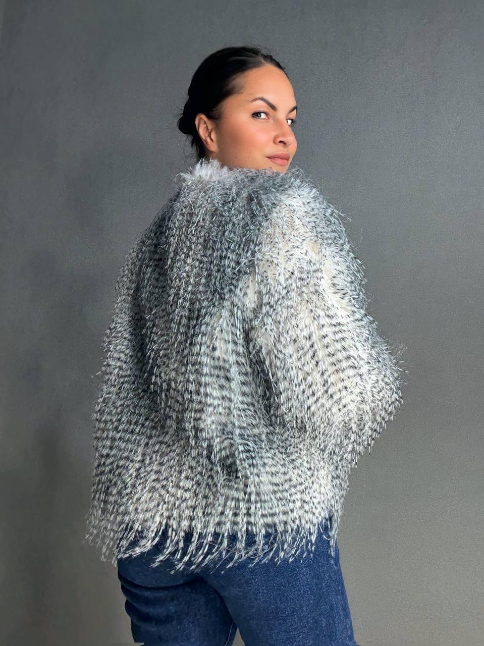 Шуба женская Fancy Matinee 111 искусственный мех перо короткая L Серый (4841) - фото 8
