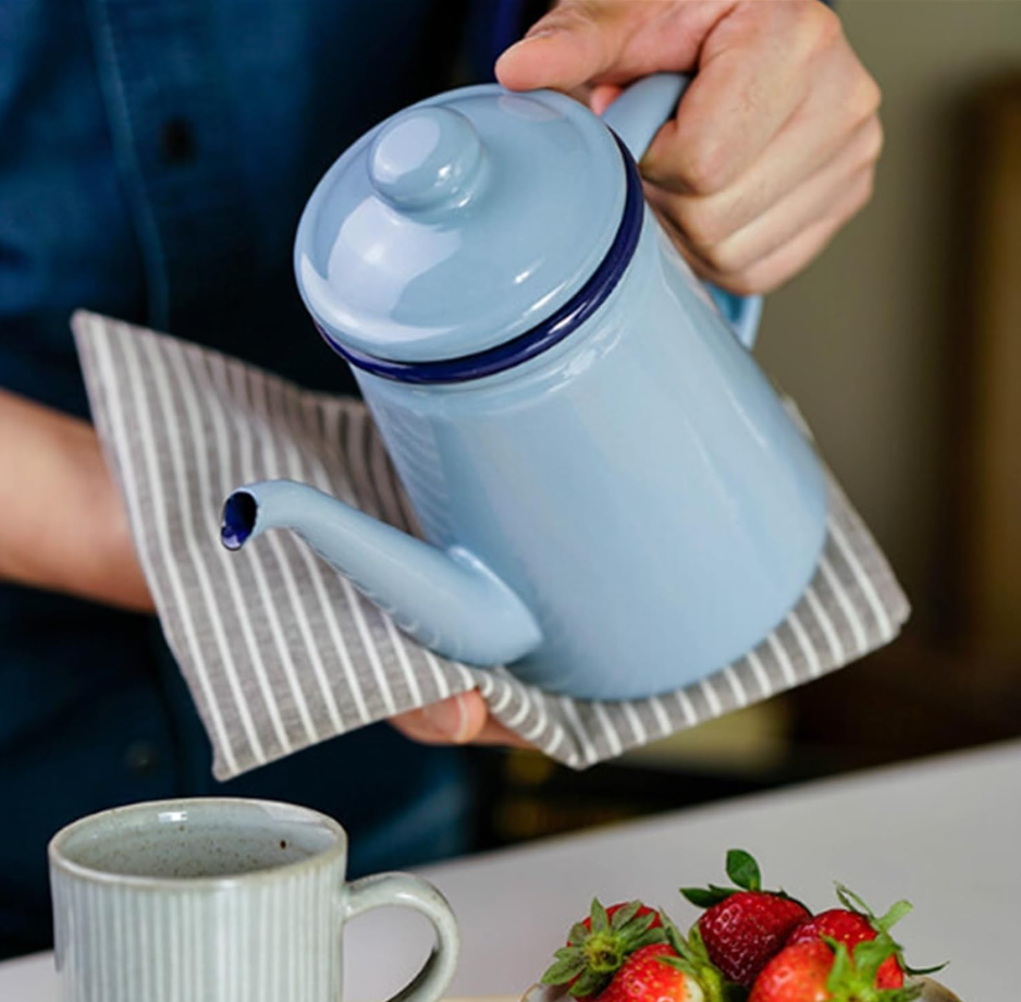 Чайник стальной с крышкой для газовой плиты из нержавеющей стали эмалированный 1 л Голубой (93888) - фото 4 Чайник стальной с крышкой для газовой плиты из нержавеющей стали эмалированный 1 л Голубой (93888) - фото 4