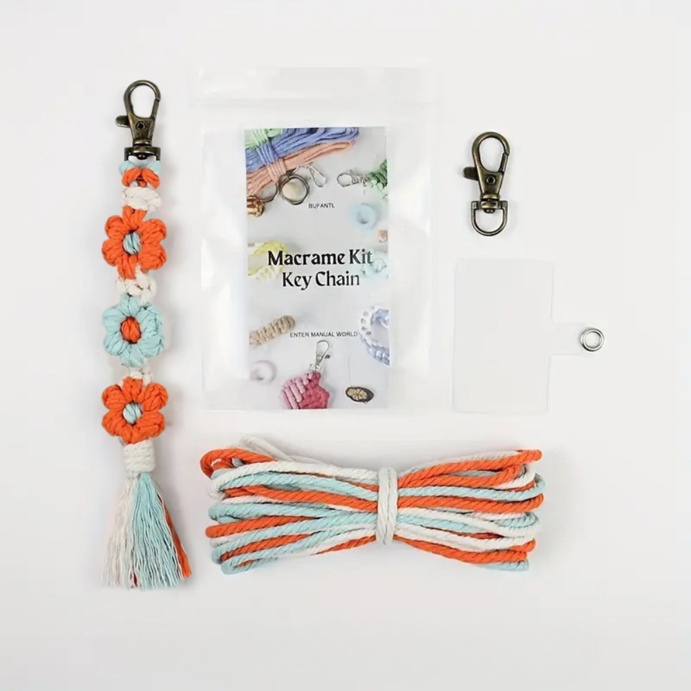 Набор макраме для рукоделия для ручной вязки плетеного брелока Цветы для ключей трехцветный 20х2,2 см Оранжевый/Голубой/Белый