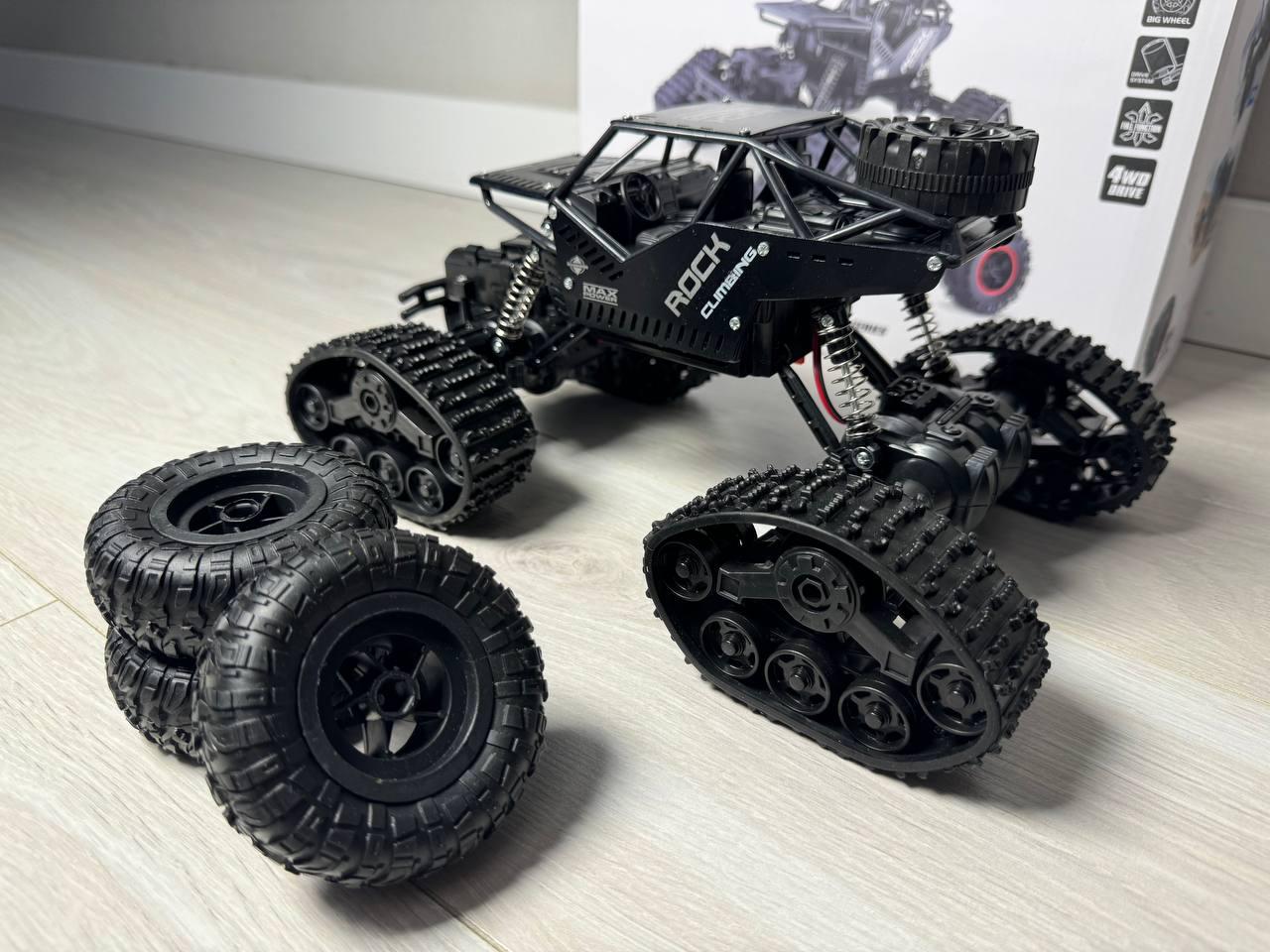 Вездеход YTRC на радиоуправлении 2в1 на гусеницах и колесах Black - фото 2