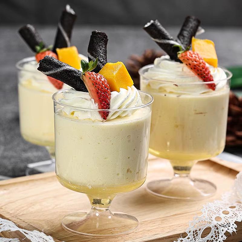 Набор стаканов десертных пластиковые многоразовые крепкие на ножке для фуршетов для десертов 160 мл 10 шт. Прозрачный