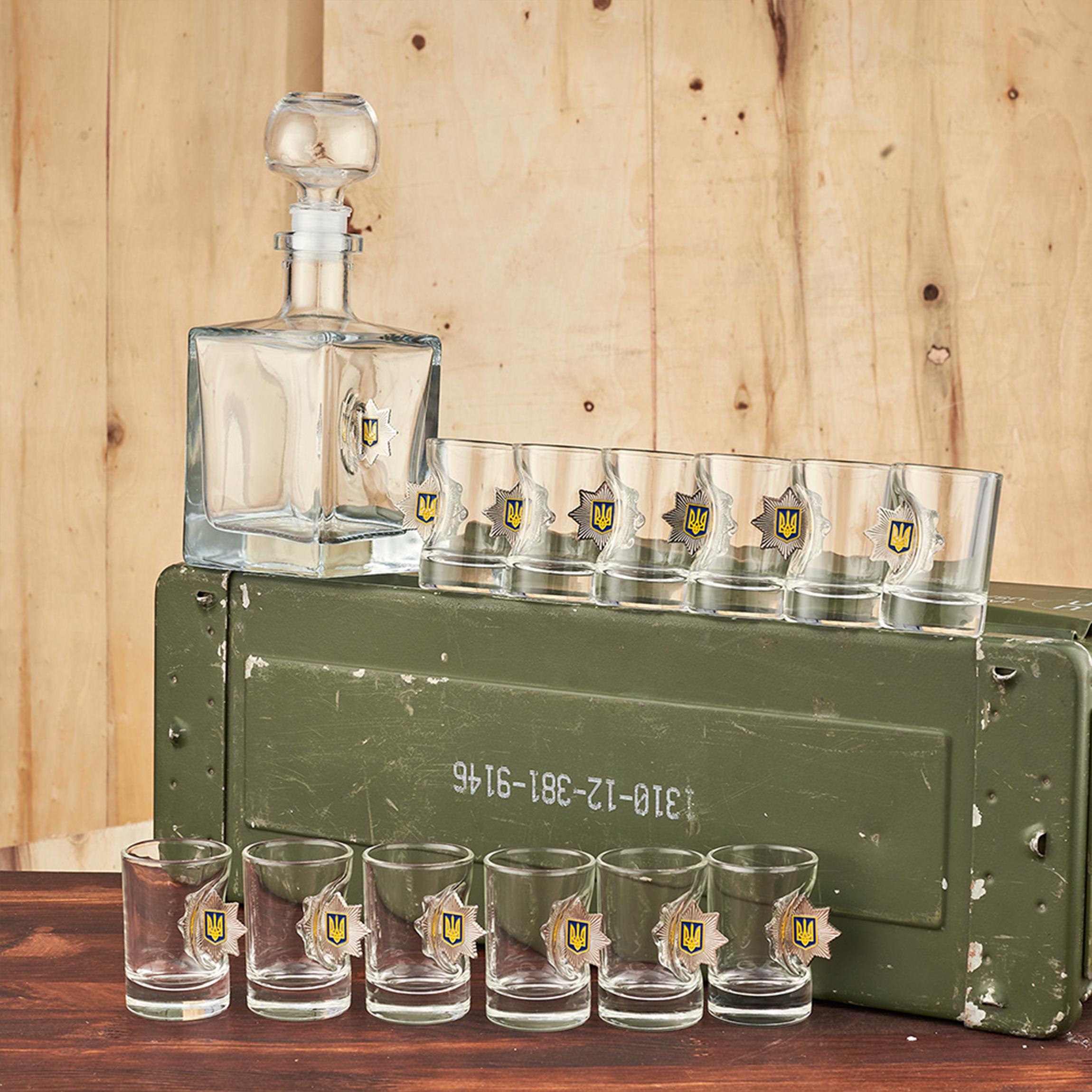 Набор VSKLO БК большой графин и рюмки Полиция (28918548) - фото 5 Набор VSKLO БК большой графин и рюмки Полиция (28918548) - фото 5