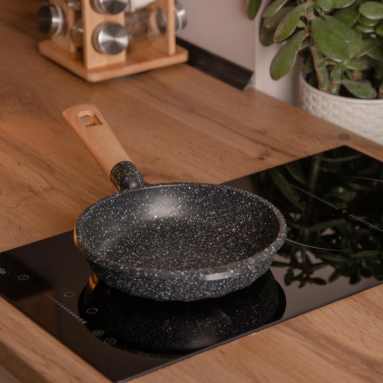 Сковорода алюмінієва мармурова MGC з антипригарним покриттям з товстим дном 1 л Ø 20 см Чорний - фото 5