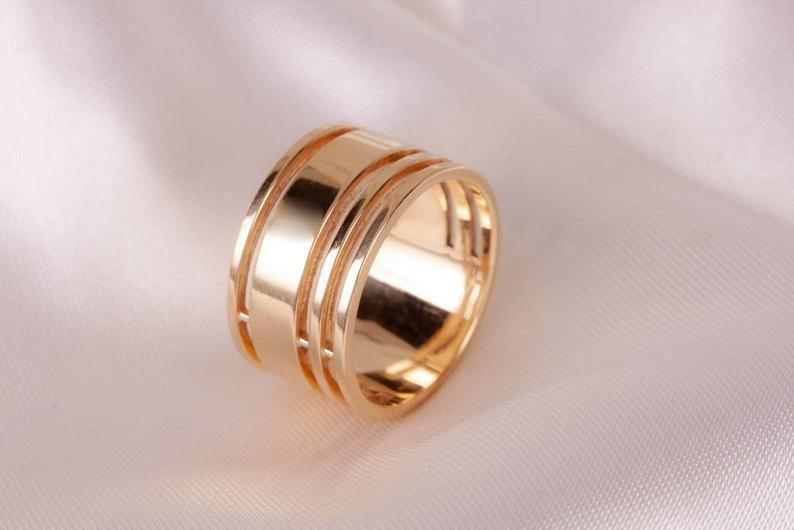 Кільце широке із жовтого золота (2249366174)