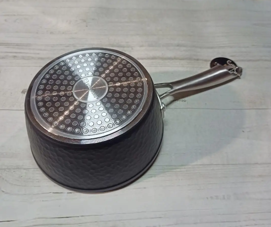 Ківш Edenberg EB-3673 з антипригарним мармуровим покриттям на 1,4 л з кришкою Чорний (3673) - фото 4 Ківш Edenberg EB-3673 з антипригарним мармуровим покриттям на 1,4 л з кришкою Чорний (3673) - фото 4