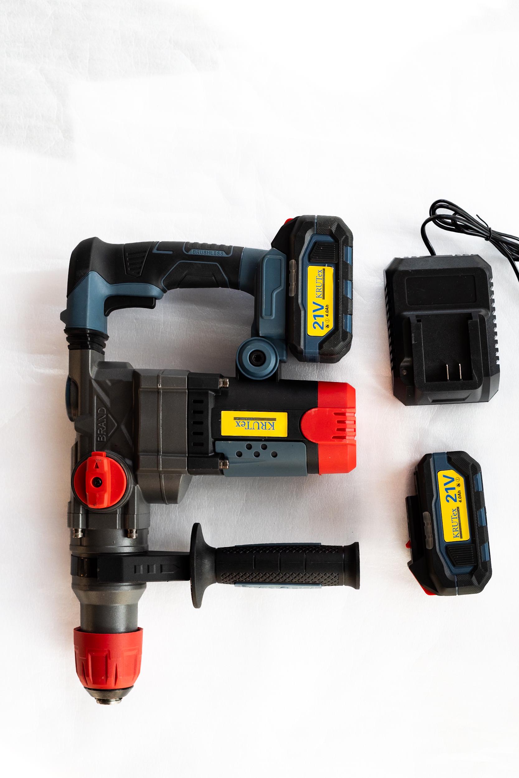 Перфоратор бесщеточный