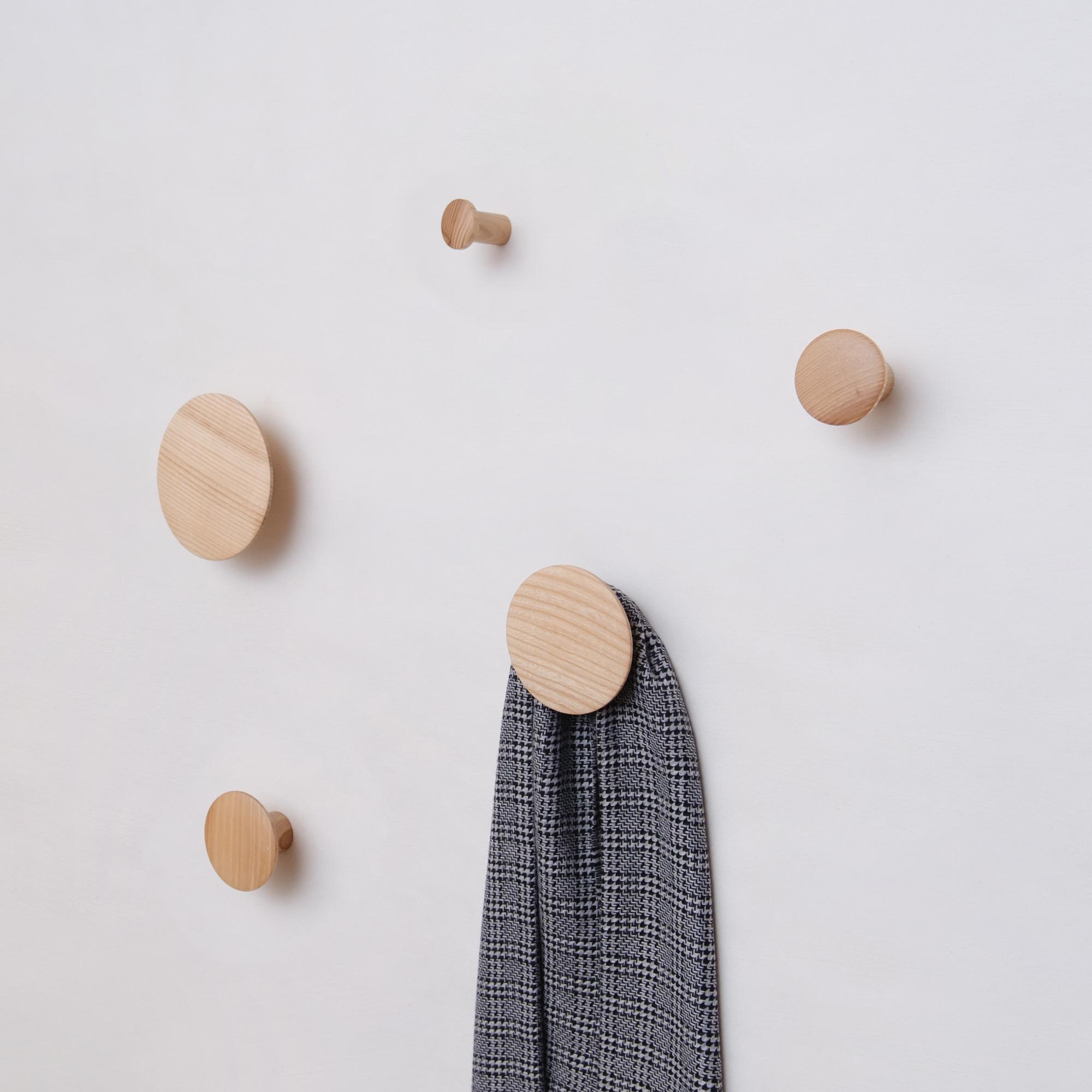 Набор деревянных мебельных крючков для одежды ø 35-120 мм 5 шт. Ясень (50463) - фото 8