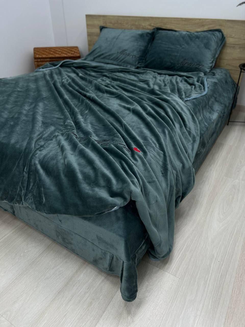 Комплект постельного белья велюровый полуторный 150х220 см см наволочка 50х70/70х70 см 2 шт. Зеленый (П4К-mon1-003-06)