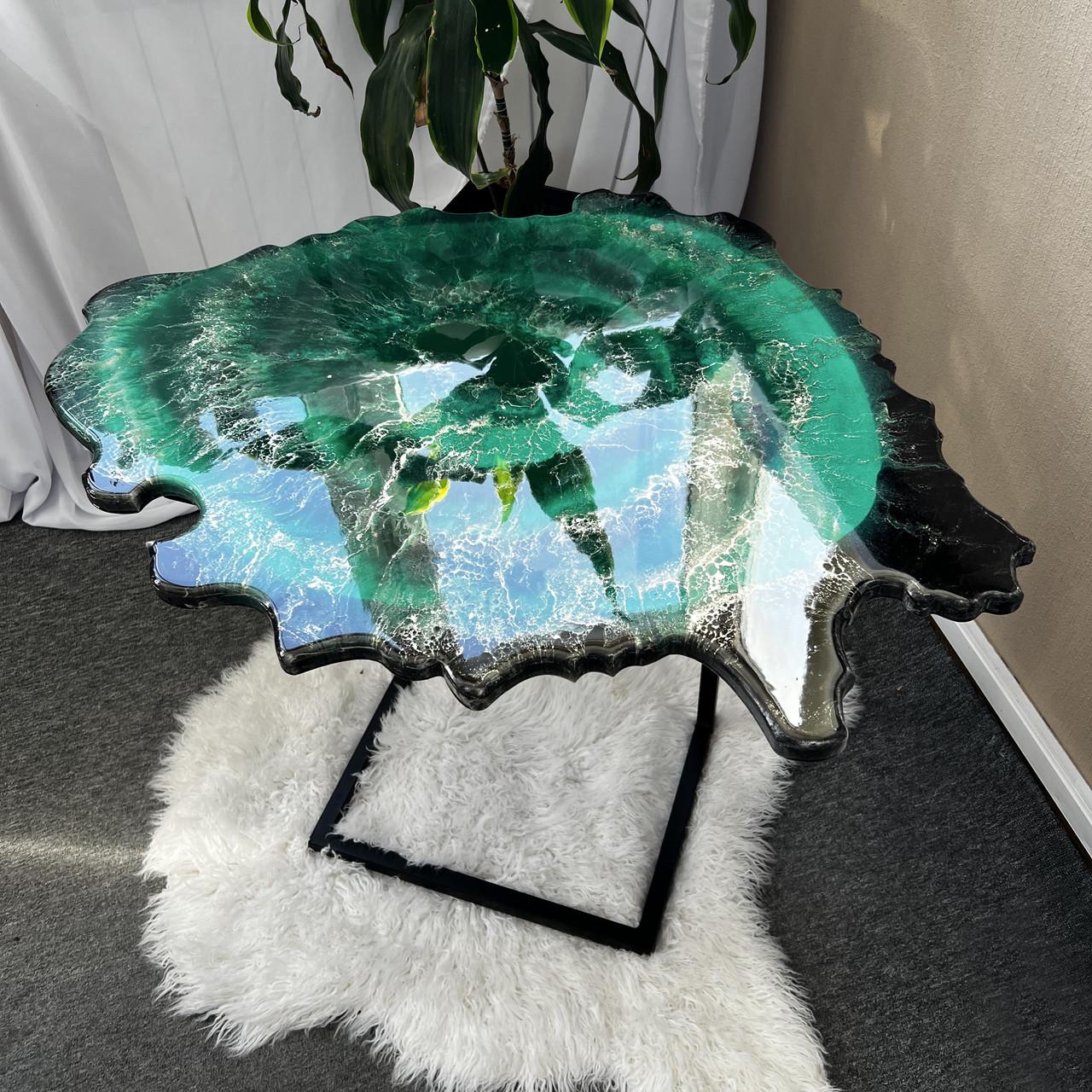 Столик журнальний фігурний з епоксидної смоли Зріз каменю 100х80 см