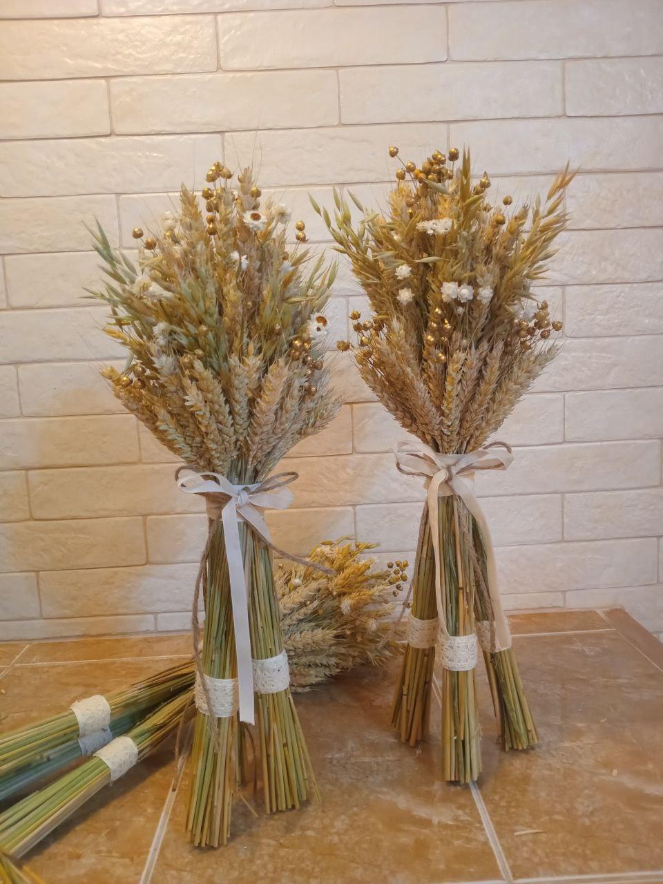 Дидух рождественский из колосья пшеницы/льна и овса на трех ножках 40-45 см с белой лентой (2814661741) - фото 4 Дидух рождественский из колосья пшеницы/льна и овса на трех ножках 40-45 см с белой лентой (2814661741) - фото 4