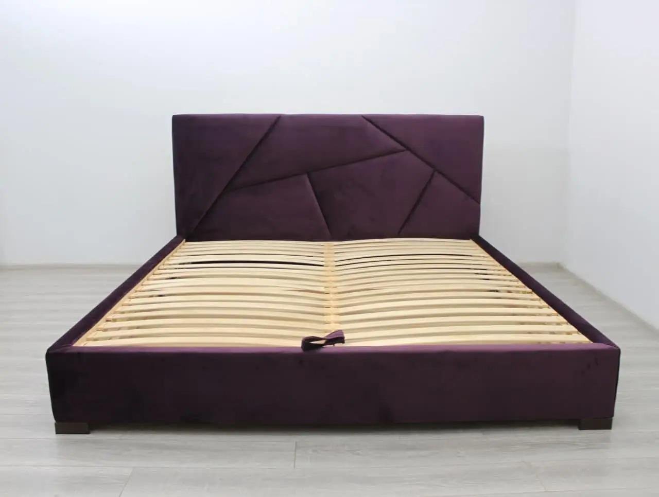 Ліжко двоспальне Шик Галичина Блум дерево/тканина 160х200 см Фіолетовий