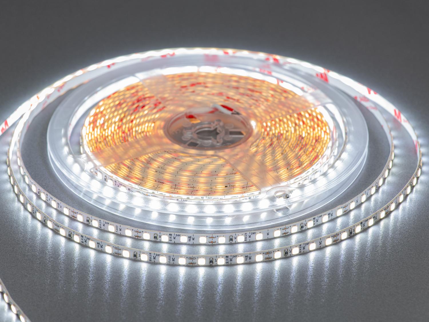 Світлодіодна стрічка 24 В 120 діодів на метр 5 мм Холодний білий (P24-2835-120-CW-20-5) - фото 1 Світлодіодна стрічка 24 В 120 діодів на метр 5 мм Холодний білий (P24-2835-120-CW-20-5) - фото 1