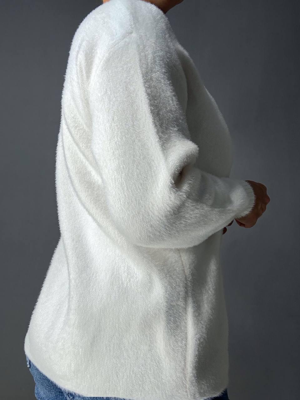 Свитер женский Fancy Matinee 5977 ангора базовый OS Белый (5035) - фото 7 Свитер женский Fancy Matinee 5977 ангора базовый OS Белый (5035) - фото 7