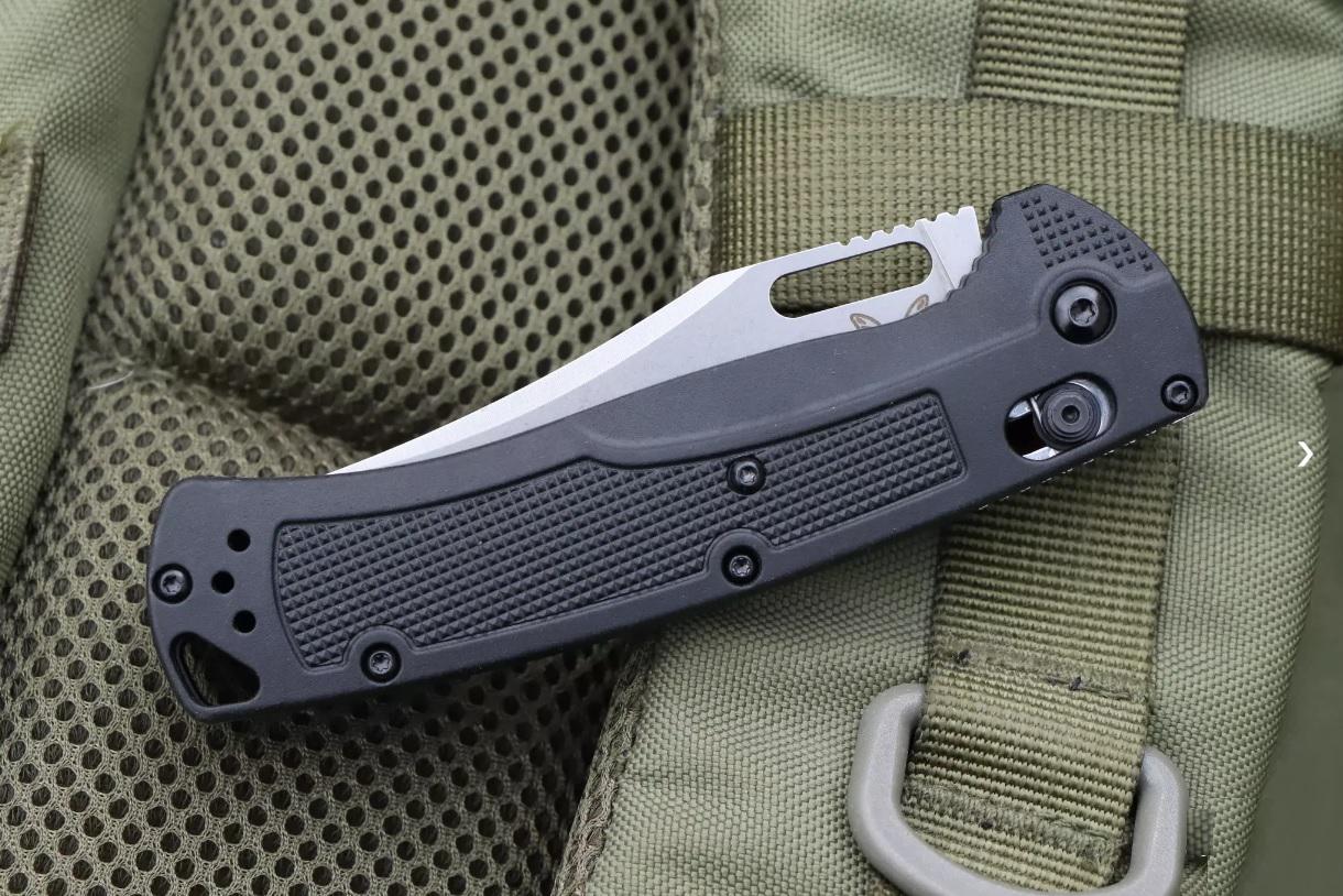 Нож Benchmade Taggedout 15535 Black (829) - фото 4