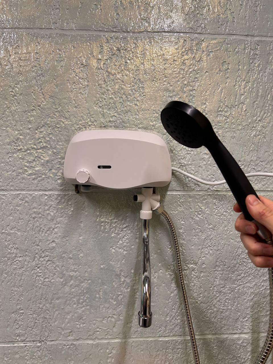 Проточний водонагрівач-душ Universal AQUA-JET електричний/термостатичний із терморегулятором 3,5 кВт (RY-GB-1) - фото 7