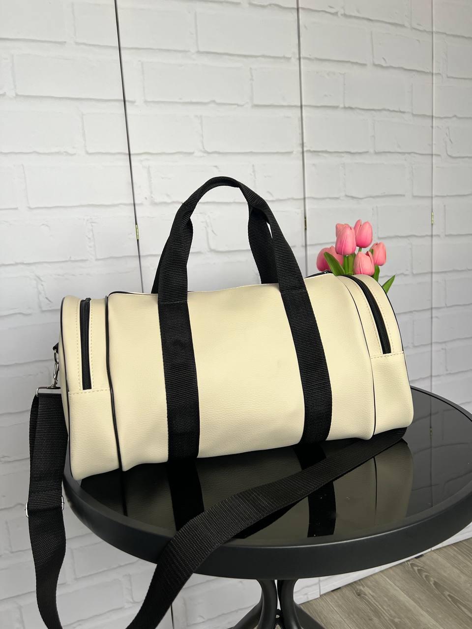 Сумка дорожная большая из экокожи через плечо для путешествий 40х22х20 Бежевый - фото 6