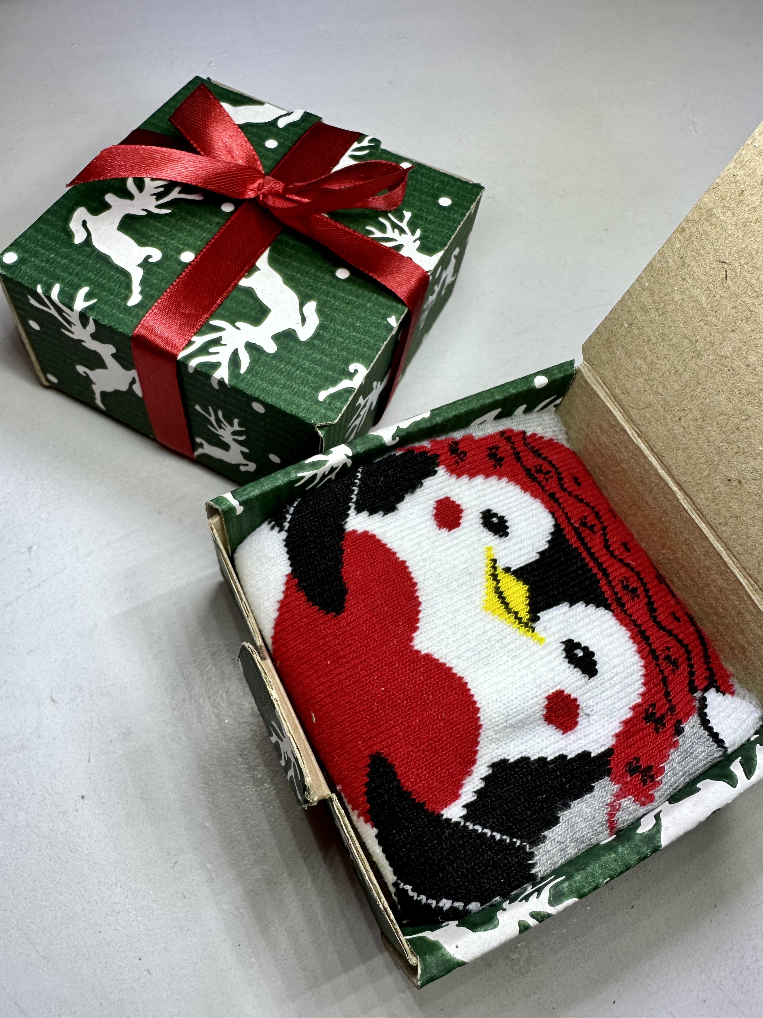 Подарунковий бокс з новорічними шкарпетками (13479848) - фото 6