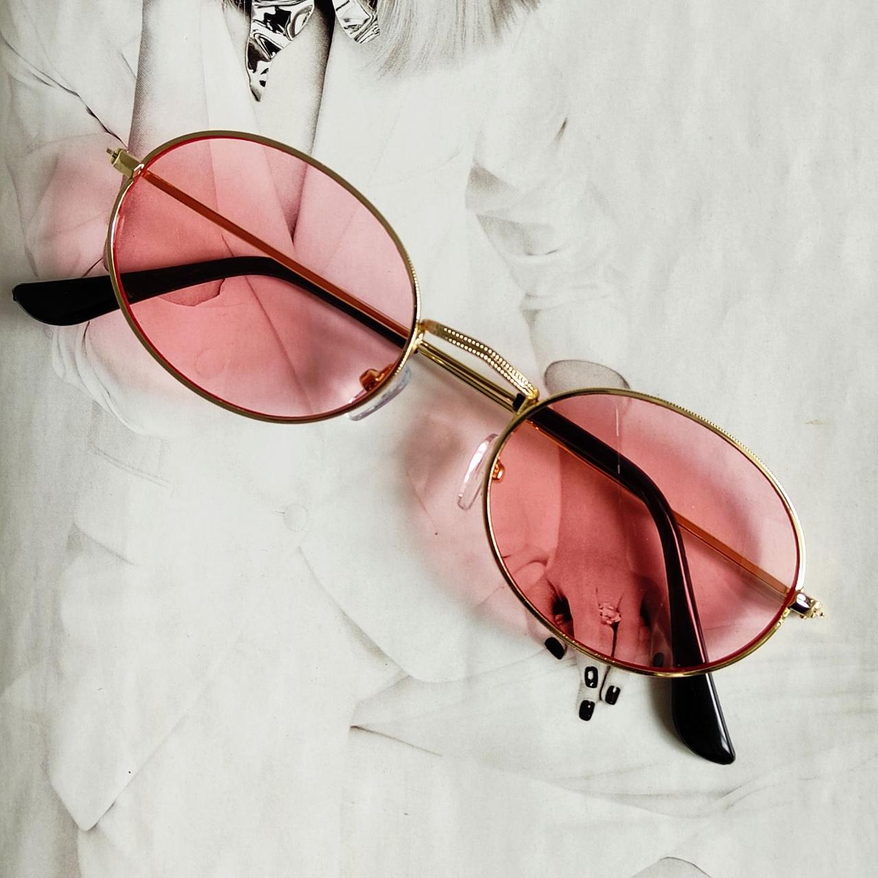 Солнцезащитные очки овальные с цветной линзой Розовый