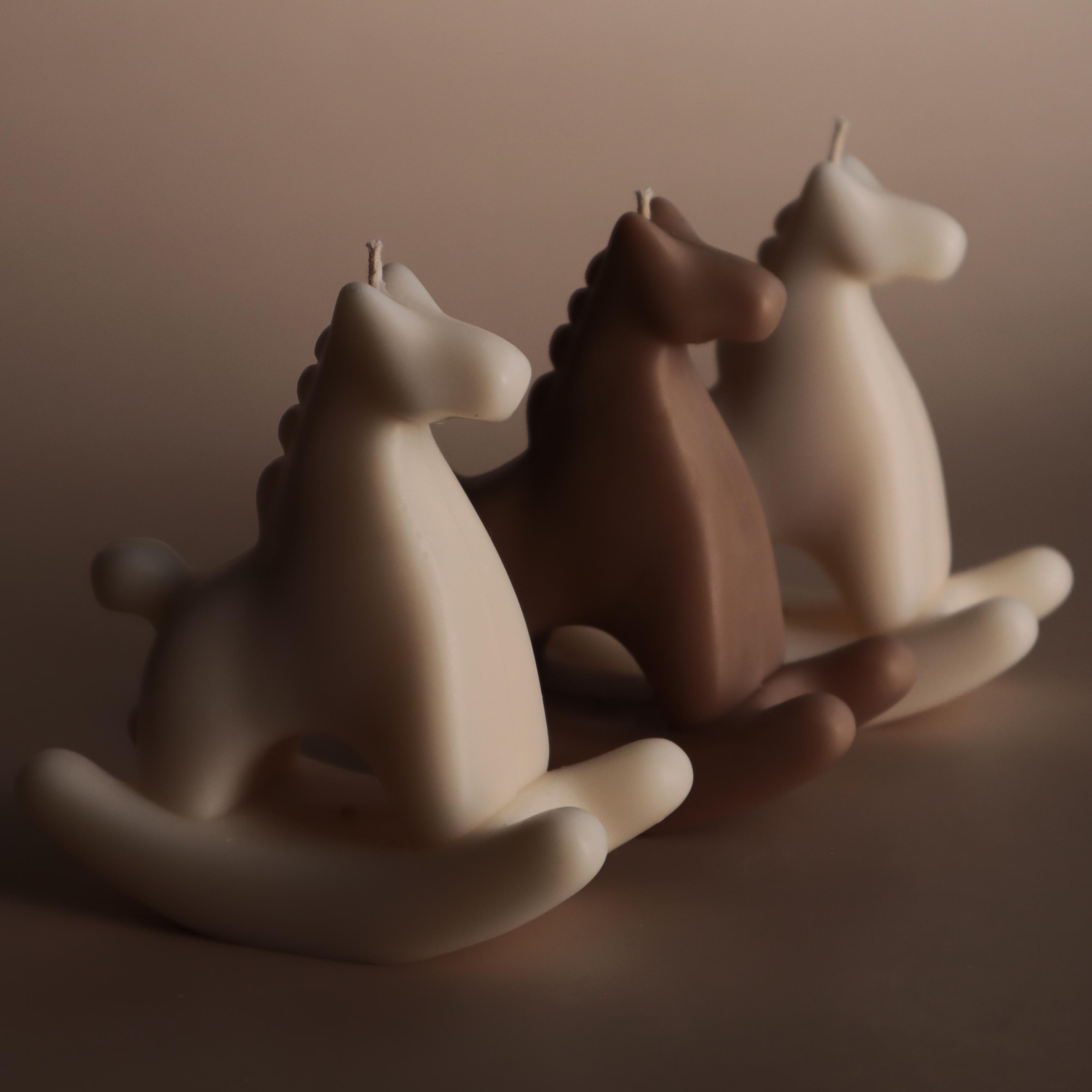 Подарунковий набір аромасвічок Wax Harmony Ваніль Коник Біло-Коричневий (300621)