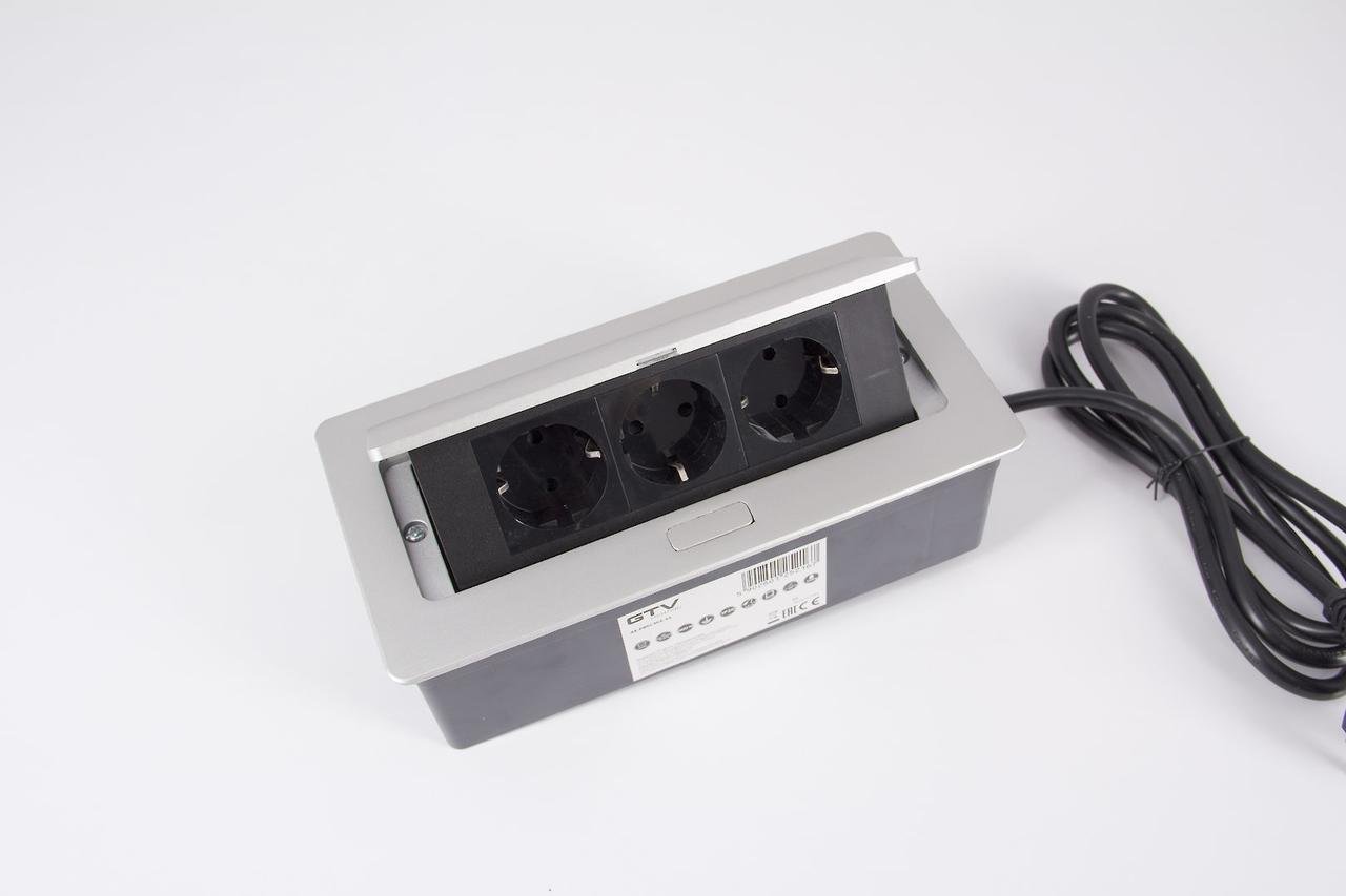 Розетка встроенная горизонтальная GTV на 3 вилки Soft Алюминий (AE-PBSC3GS-53)