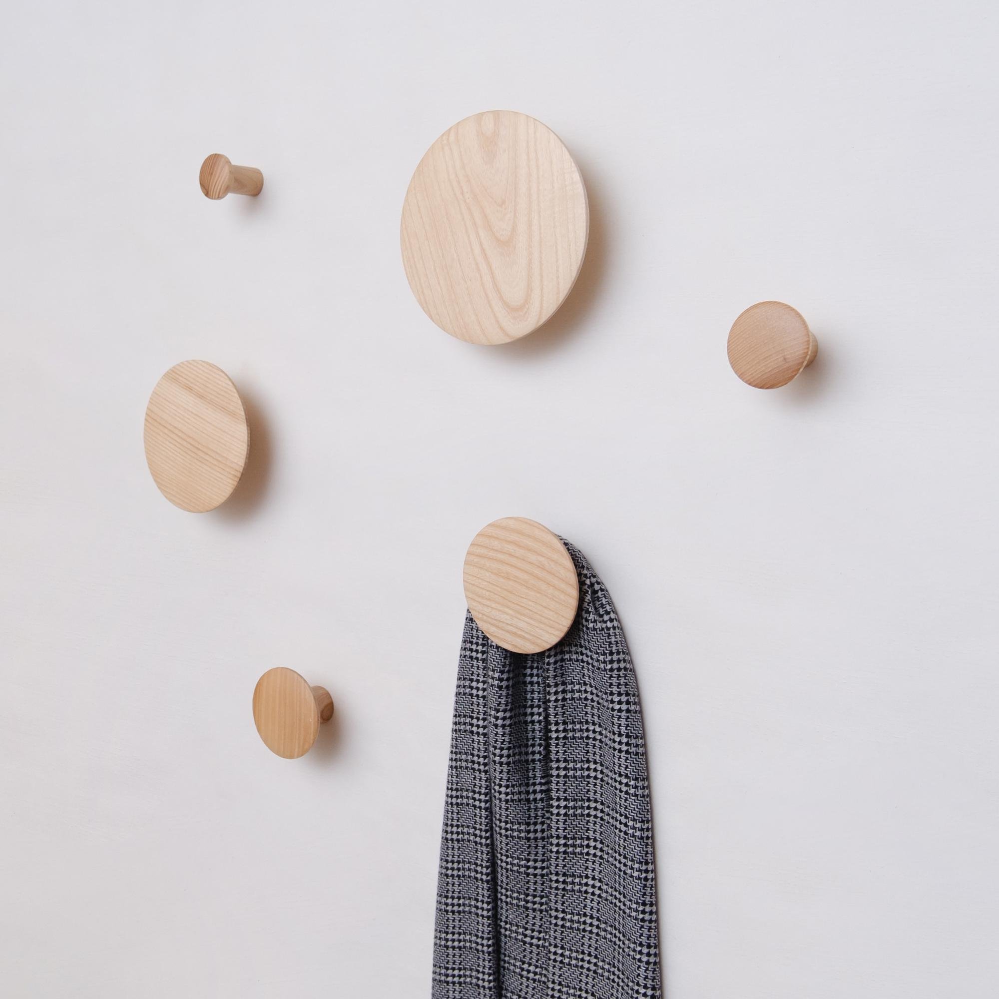 Набор деревянных мебельных крючков для одежды ø 35-150 мм 6 шт. Ясень (50026) - фото 8