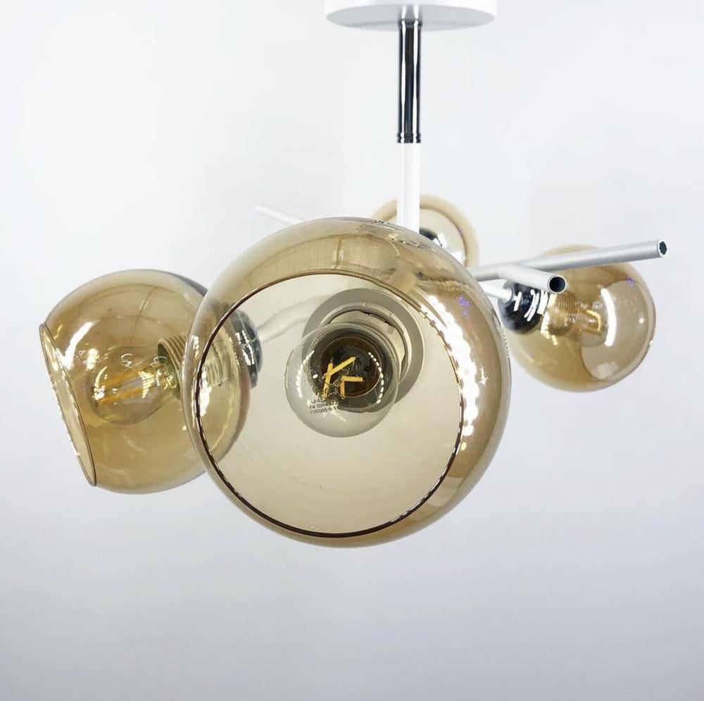 Люстра стельова на 4 бурштинових плафони Білий (088/4 WT)