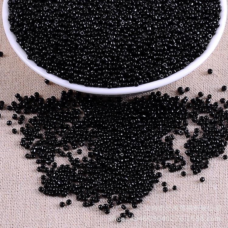 Бисер натуральный 2 мм 50 г Черный (БР0002н06)