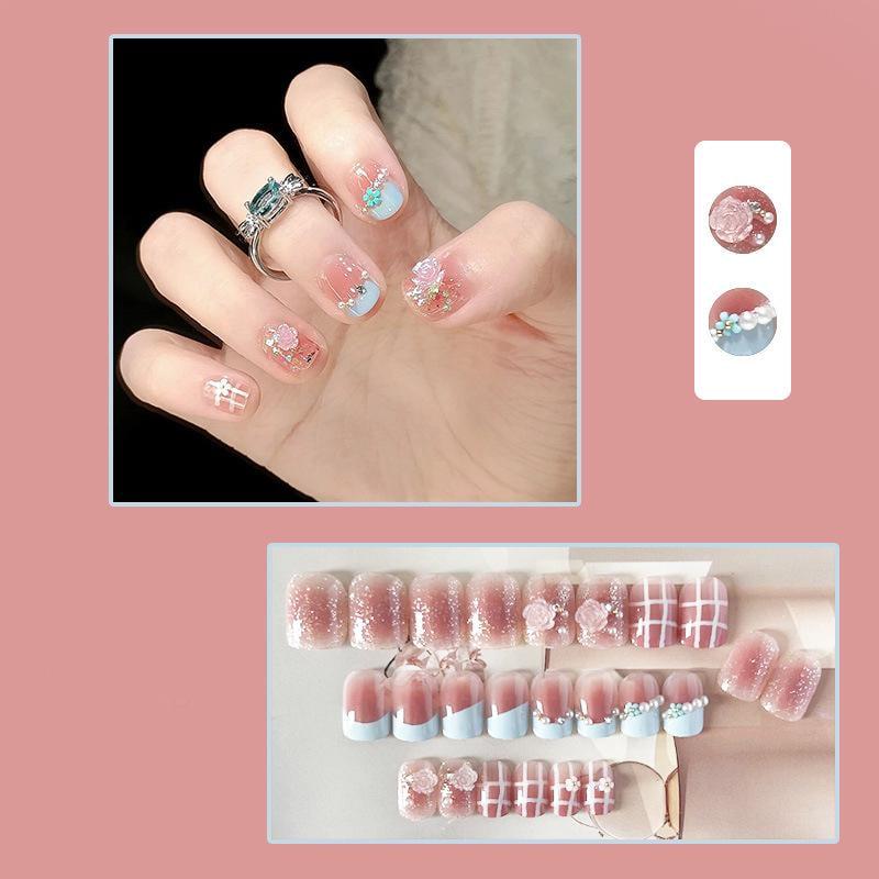 Набор накладных ногтей с декором и голубым упором с клеем Bananahall 24 шт. LK15266 Бежевый (A9755) - фото 4 Набор накладных ногтей с декором и голубым упором с клеем Bananahall 24 шт. LK15266 Бежевый (A9755) - фото 4