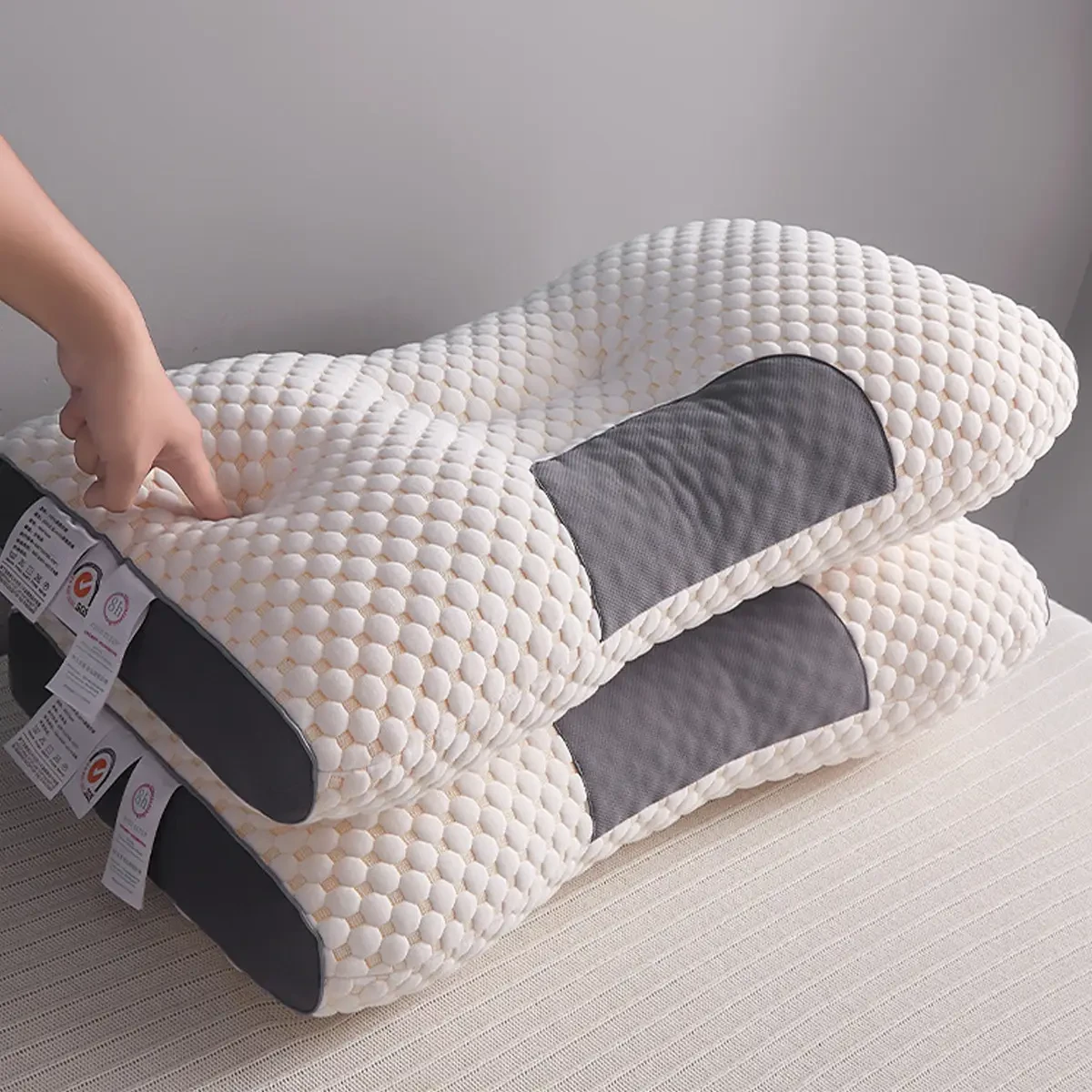 Подушка ортопедична прямокутна 48x74 см з підтримкою шиї та спини Pillow-01 Біло-сірий (29518142) - фото 5 Подушка ортопедична прямокутна 48x74 см з підтримкою шиї та спини Pillow-01 Біло-сірий (29518142) - фото 5