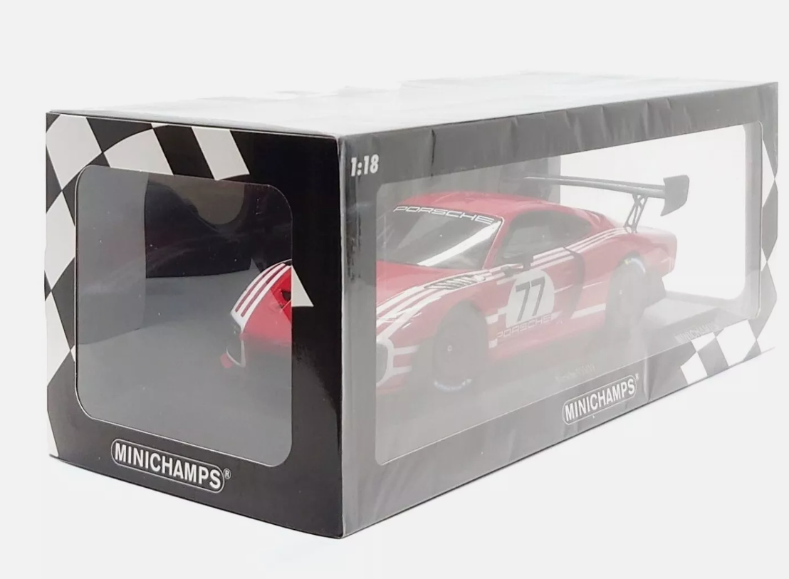 Модель автомобіля Minichamps Porsche 935/19 №77 911 GT2 RS Clubsport Salzburg Limited Edition 1:18 (155067577) - фото 6