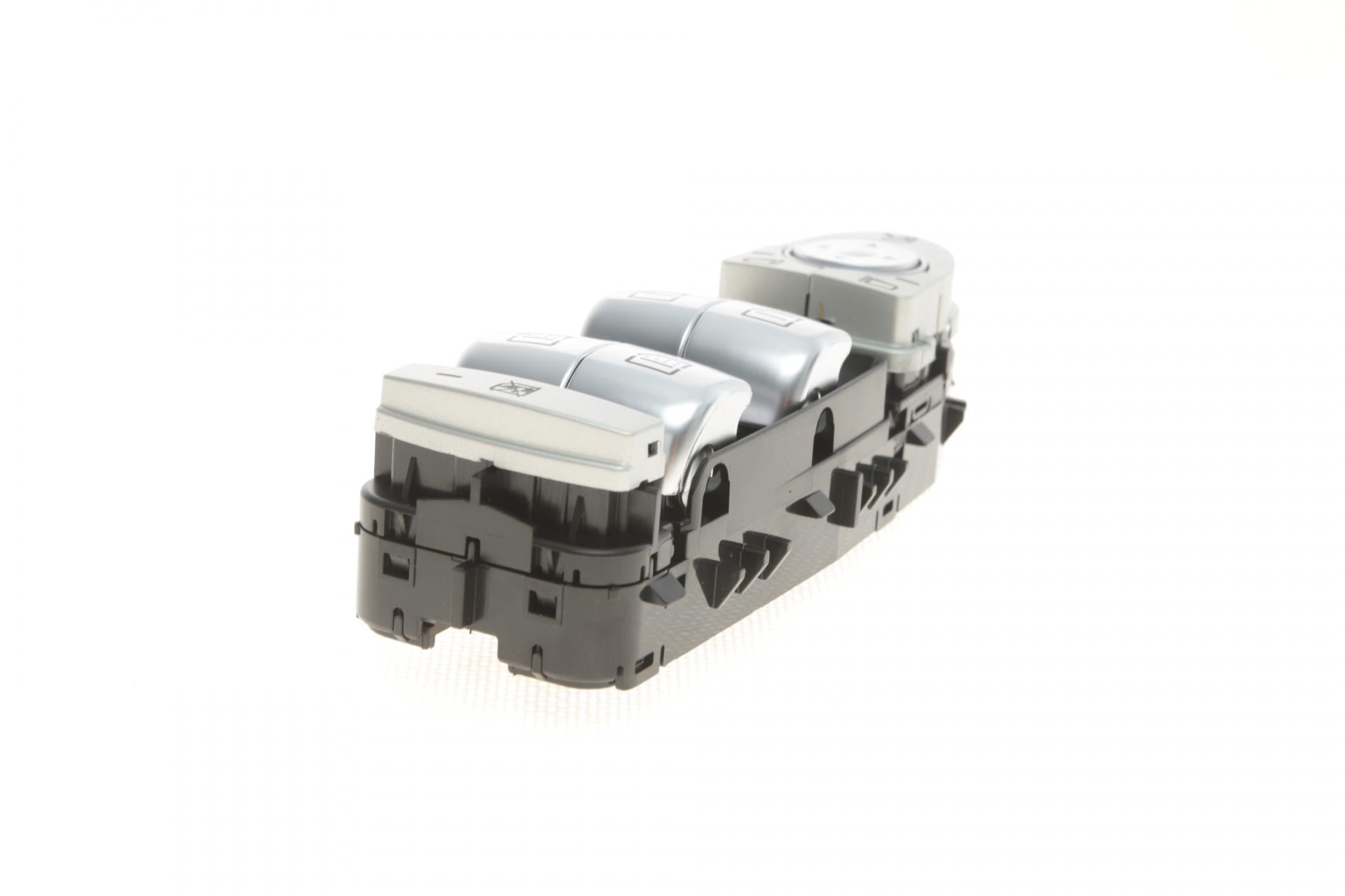 Кнопка стеклоподъемника BOGAP L Mercedes CLS C257/E-class W213 16-C7358117 Кнопка стеклоподъемника BOGAP L Mercedes CLS C257/E-class W213 16-C7358117